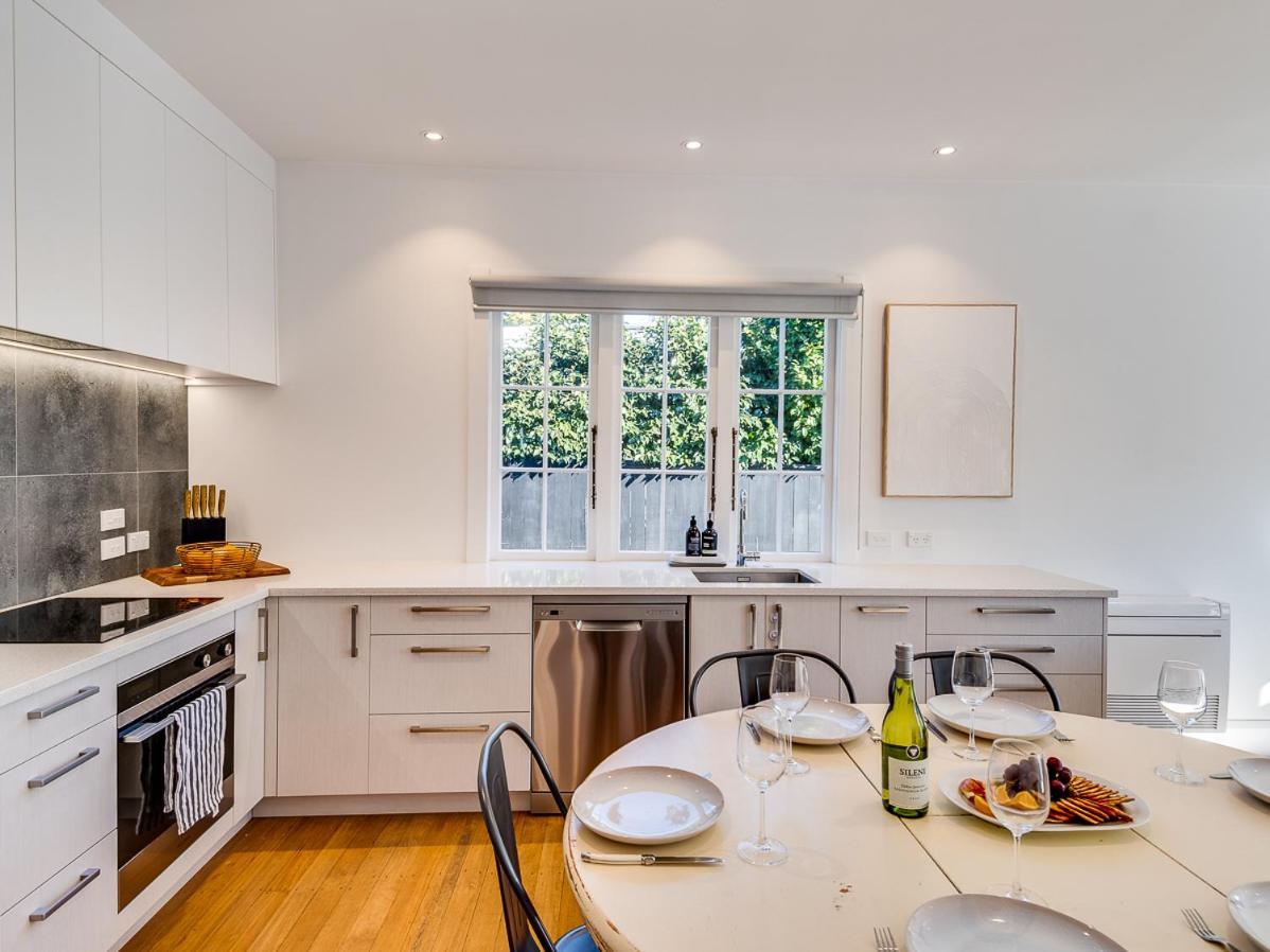 Gem On Gillean - Havelock North Holiday Home Esterno foto